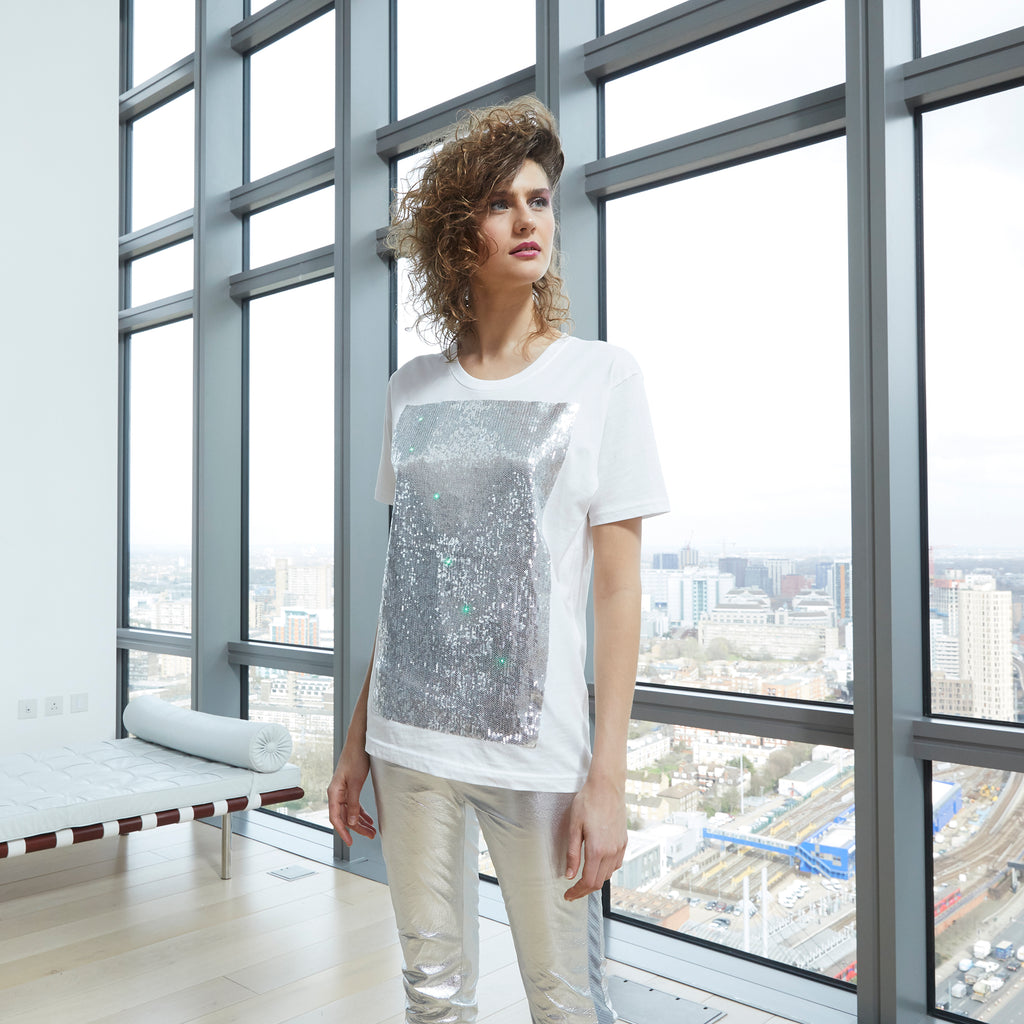 White Twirkle T-shirt (unisex)